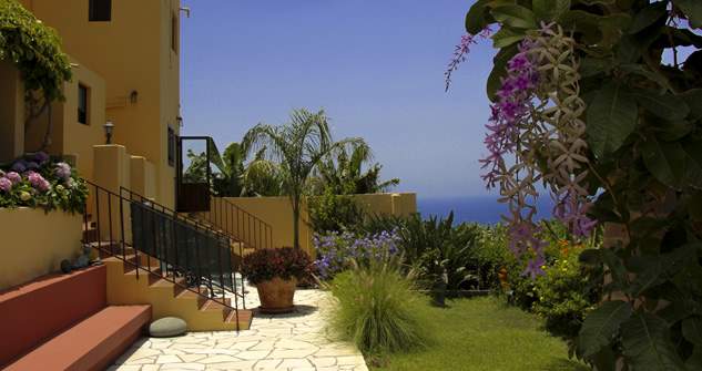 Finca La Cruz Apt. Atun